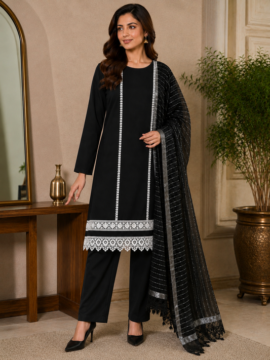 Black dress in lawn 3 pc